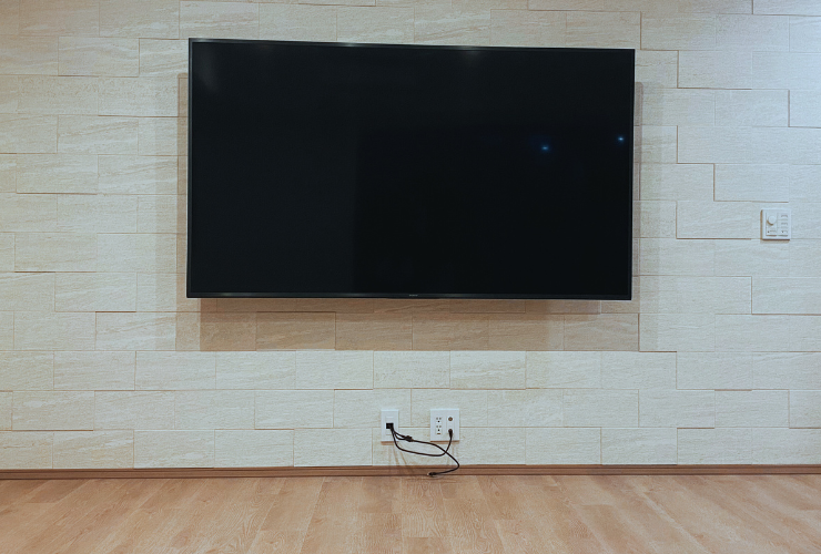 新築の壁掛けテレビで後悔の可能性ポイント4：配線関係